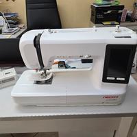 macchina da cucire e ricamo Necchi c2000 creator 