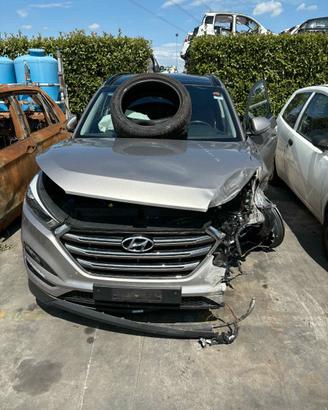 Hyundai Tucson del 2016 per pezzi di ricambio