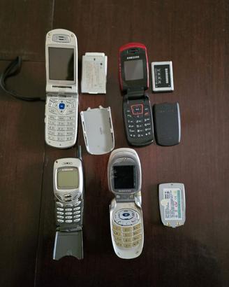 Lotto cellulati - Ricambi