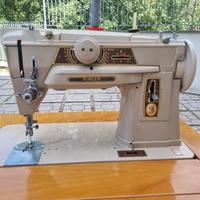 Macchina per cucire Singer 401 automatica