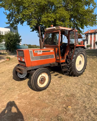 Trattore fiat 100/90