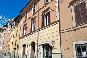 Appartamento di 130 m² con 4 locali a San Vito Rom
