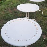 tavolo tondo in metallo 