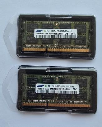 2 RAM Samsung DDR3 da 2 GB