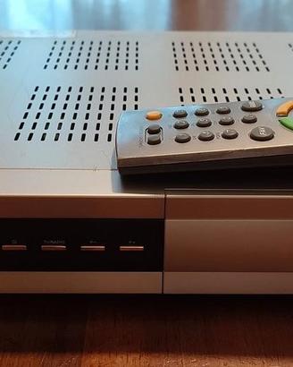 Decoder SAT Humax 5100x con telecomando