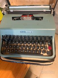 Macchina da scrivere olivetti 1963