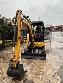 E165 Mini escavatore 30 q Caterpillar 303E