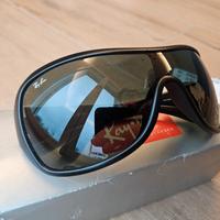 Occhiali da sole Ray Ban RB4099