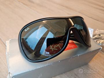 Occhiali da sole Ray Ban RB4099
