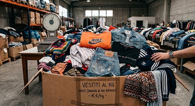 vestiti a 1 euro al kg per rivenditori