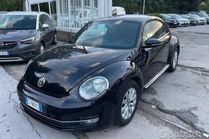 Volkswagen Maggiolino Diesel Design 1.6 104CV