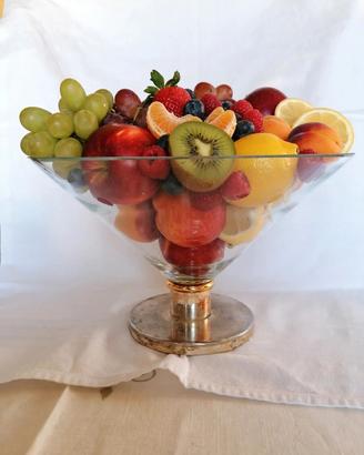 coppa portafrutta con basé in alluminio