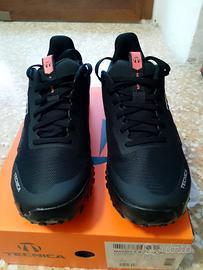 scarpe trekking Tecnica Magma