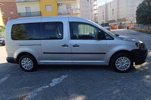 Volkswagen caddy con pedana da carico