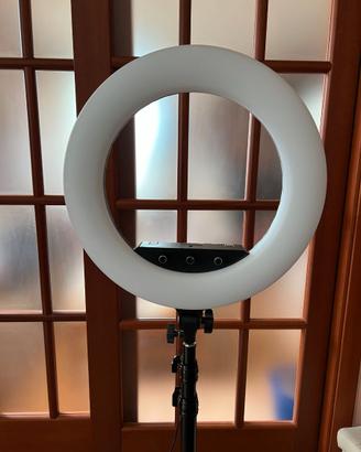 Ring light + cavalletto dynasun