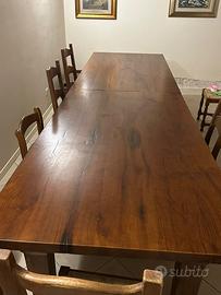 Tavolo da taverna