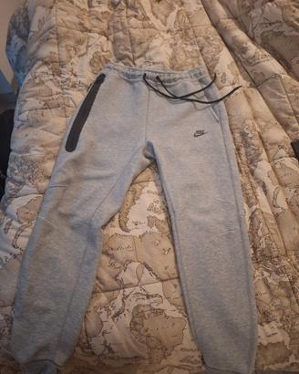 nike tech (nero grigio) pantaloni e felpa taglia m