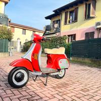 Vespa 50