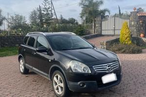 Nissan Quasquai +2 GPL