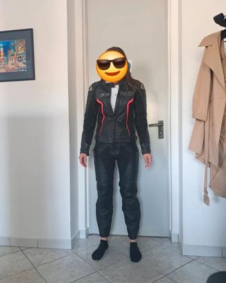 giacca e pantaloni dainese