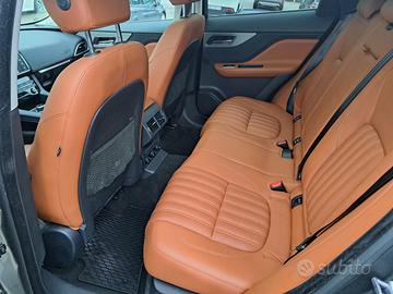 Jaguar F-Pace 2.5 d awd