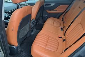 Jaguar F-Pace 2.5 d awd