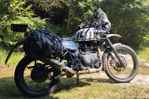 Royal Enfield Himalayan 411 2021
