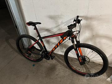 Mountain bike MTB scott scale 760