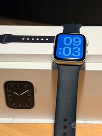 Apple Watch Series 5 44 mm silver GPS