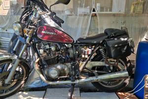 Suzuki GS 450 - 1982