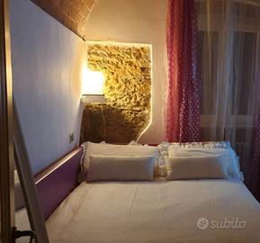 Letto ecopelle con contenitore