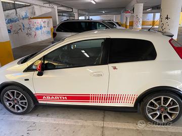 Abarth grande punto