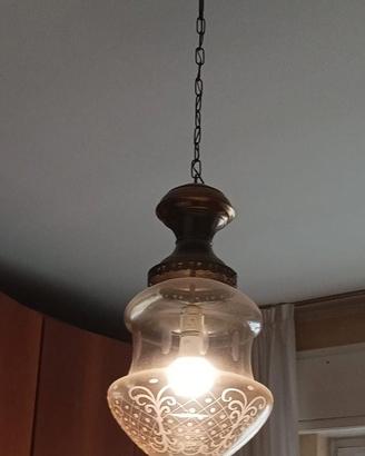 lampadario vintage in vetro decorato