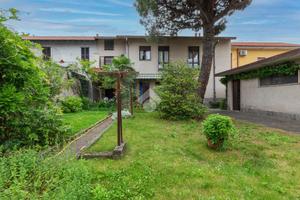 CASA INDIPENDENTE A GORLA MINORE