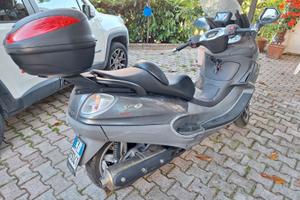 scooter Piaggio X9 500 cc