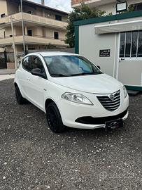 Lancia Ypsilon imp Metano