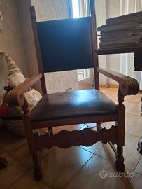poltrona i con struttura in legno