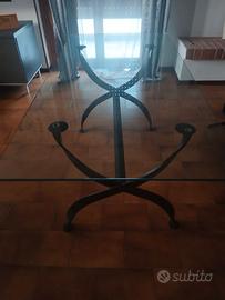 Tavolo in vetro