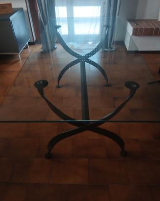Tavolo in vetro