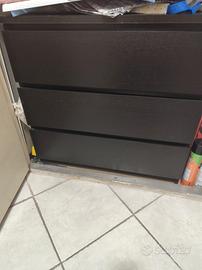 Cassettiera testa di moro 