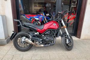 Benelli Leoncino 500 (2021)