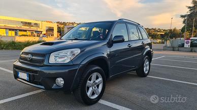 Toyota Rav4 2.0 Turbo Diesel '05 4x4