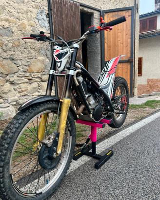 Trial GasGas txt 300 gp 2012