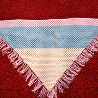 Scialle in lana artigianale