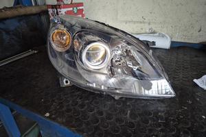 Faro Anteriore Destro Per Mercedes Classe B 2010