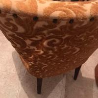 Sedia vintage in velluto