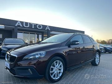 VOLVO V40 D2 Geartronic CROSS COUTRY