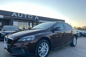 VOLVO V40 D2 Geartronic CROSS COUTRY