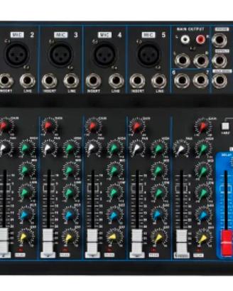mixer, casse, stativi, tastiera, microfoni, e altr