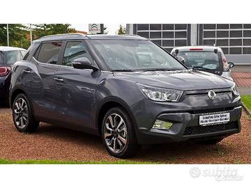 Ricambi usati ssangyong tivoli 2015 #d